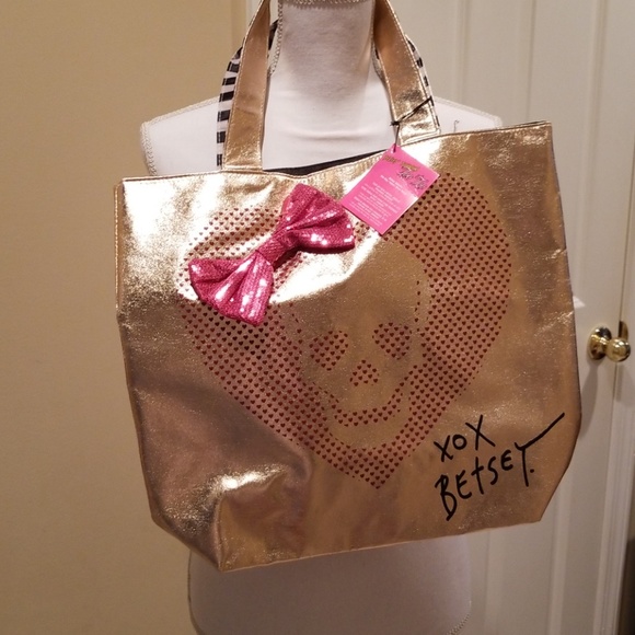 Betsey Johnson Other - Betsy Johnson purse